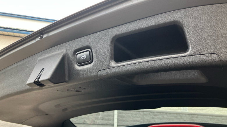 Hyundai SANTA FE 1.6 TGDi Plug-in Hybrid Premium 5dr 4WD Auto Estate